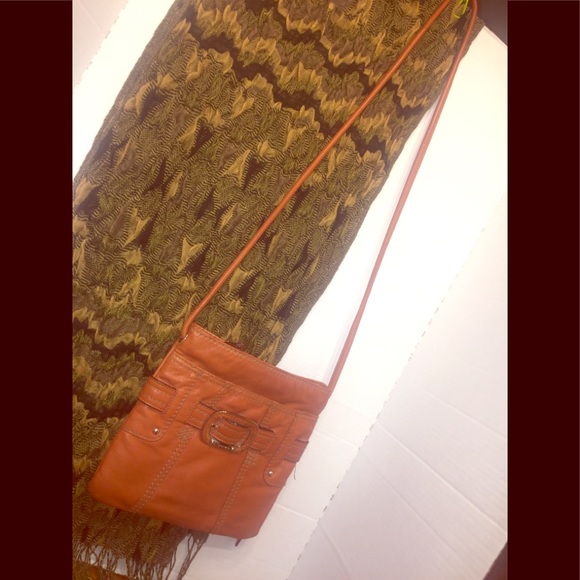 Tignanello Handbags - Tignanello’s Buckled Cinnamon Crossbody Bag